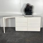 MEDA LED Mirror Expandable Dressing Table - Image 10