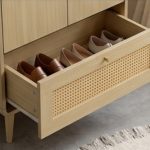 PODERE 2 Door 1 Drawer Shoe Cabinet-Oak - Image 6