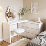 MEDA LED Mirror Expandable Dressing Table